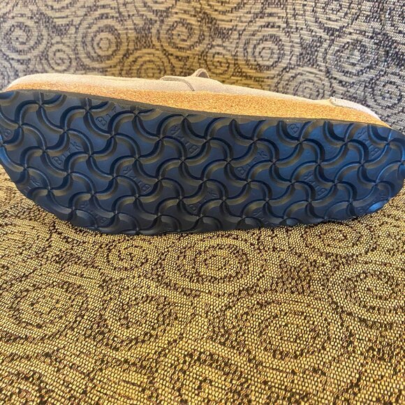 Birkenstock - Buckley Corduroy Stone Coin (NEW W/ TAGS) - Picture 3 of 3